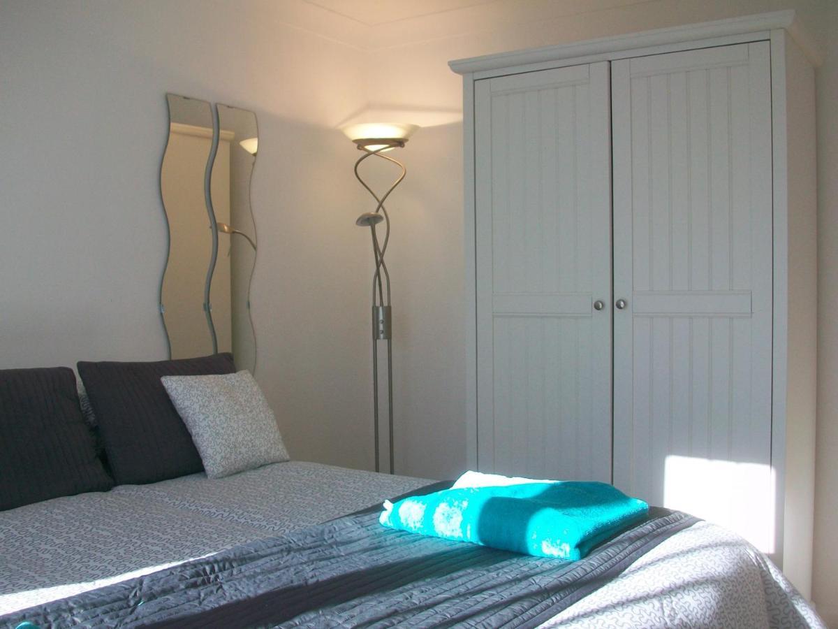 Number 8 With Free Parking Villa Bury St. Edmunds Exteriör bild