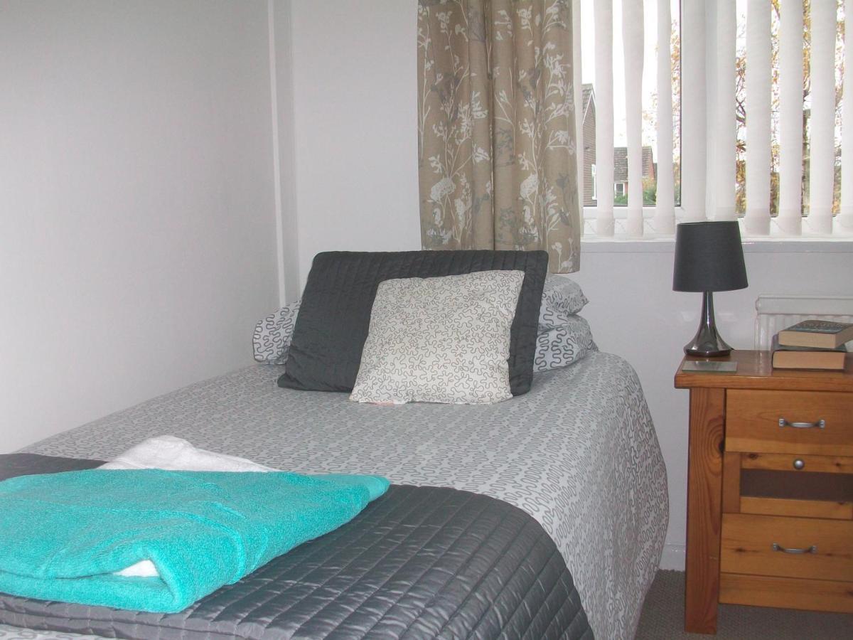 Number 8 With Free Parking Villa Bury St. Edmunds Exteriör bild