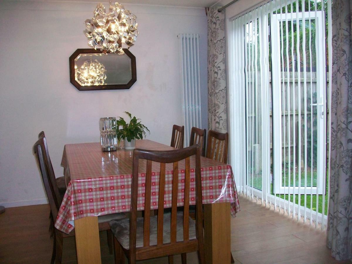 Number 8 With Free Parking Villa Bury St. Edmunds Exteriör bild